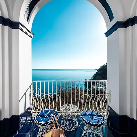 Imperati By Alcione Oda ve Kahvaltı Positano