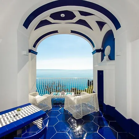 Imperati By Alcione Bed and Breakfast 4*