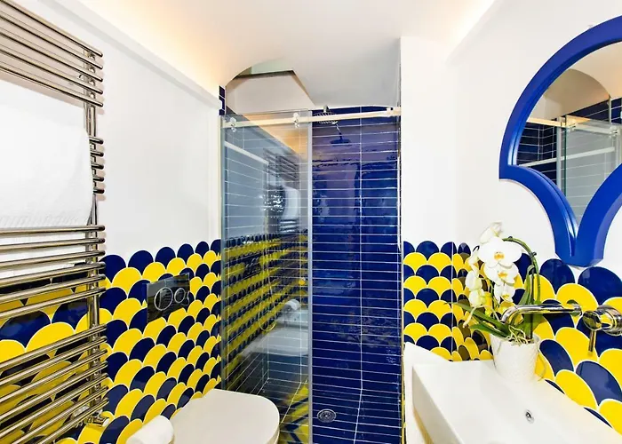 Imperati By Alcione ポジターノ